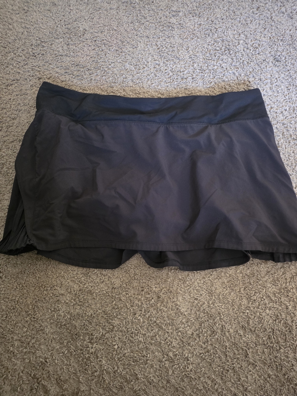Lululemon Women's Black Athletic Skort - Lightweight Active Shorts